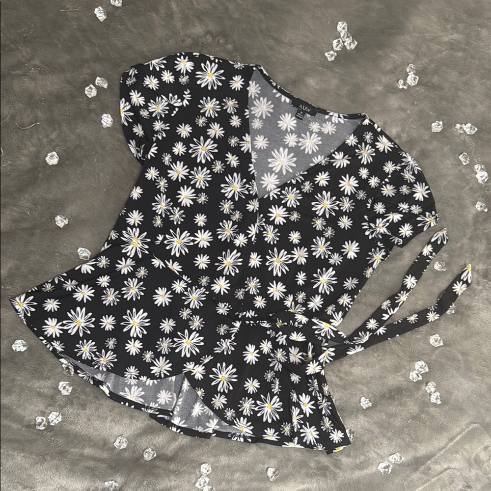 Black and White Wrap Tie Front Blouse